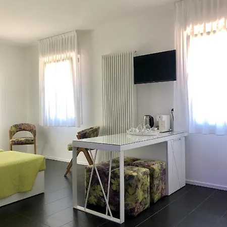 Pensionat Sunrise Grado